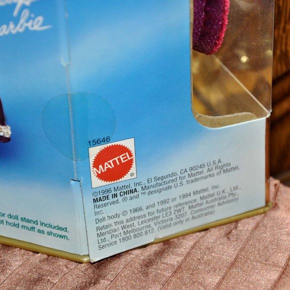 1996 Happy Holidays Special Edition Barbie (NIB) Vintage Barbie Doll - Picture 5 of 6